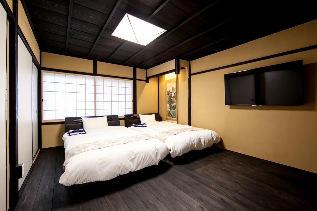 Miro Shichjo Hanabatakecho Tei Ferienhaus Kyōto