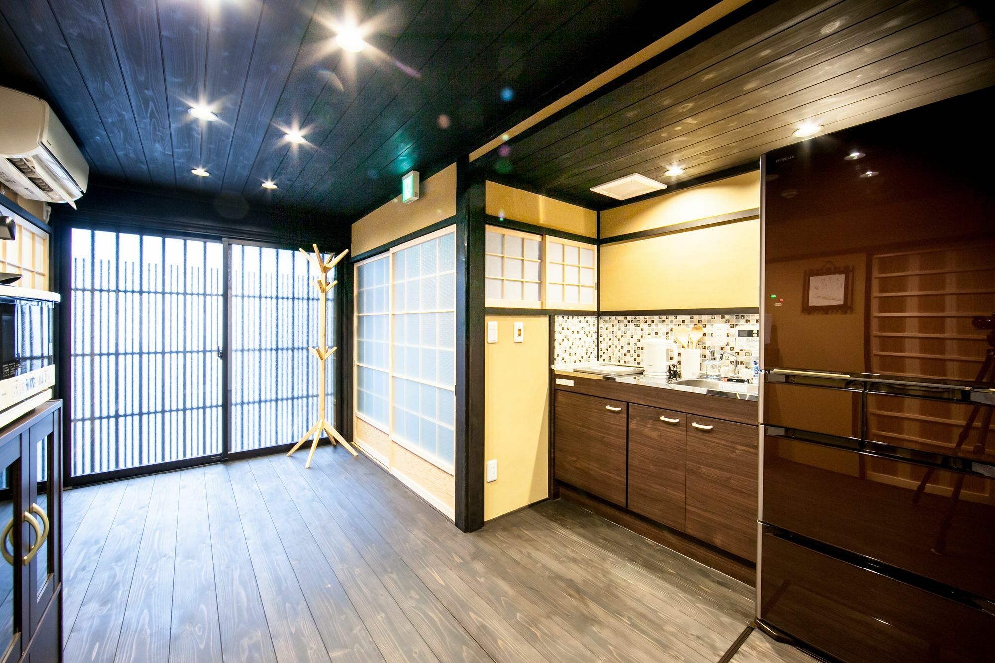 Miro Shichjo Hanabatakecho Tei Ferienhaus